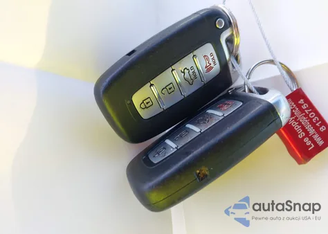 2013 Hyundai Sonata Se z USA, uszkodzony, nr VIN 5NPEC4AC2DH651832